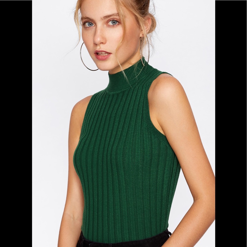 New High Neck Ribbed Knit Sweater